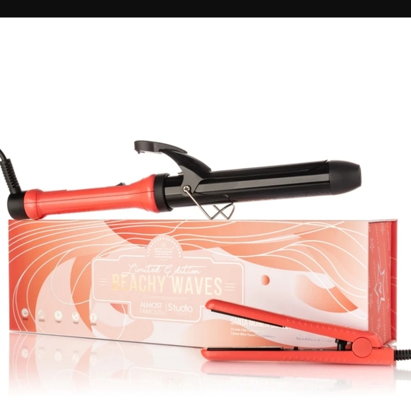ALMOST FAMOUS Beach Wave Babe 2-Piece Set w Curlinf Wand and Mini Flat Iron. NIB - Picture 1 of 9